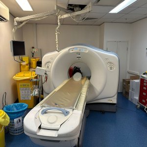 GE Lightspeed VCT 64 Rodajas