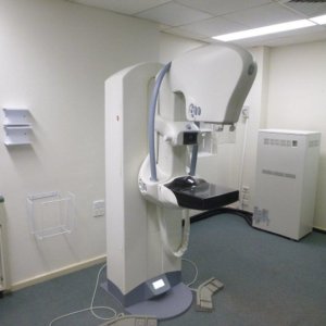 GE Senographe Essentials – Digital Mammography unit -4503