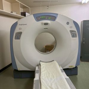 Escáner CT GE Brightspeed de 8 cortes usado